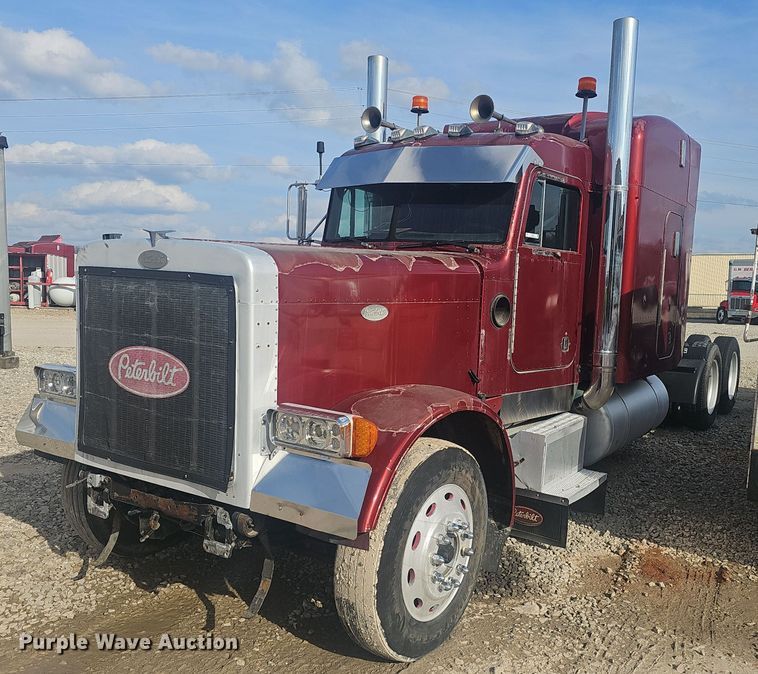image for item EJ5862 1997 Peterbilt  379 semi truck
