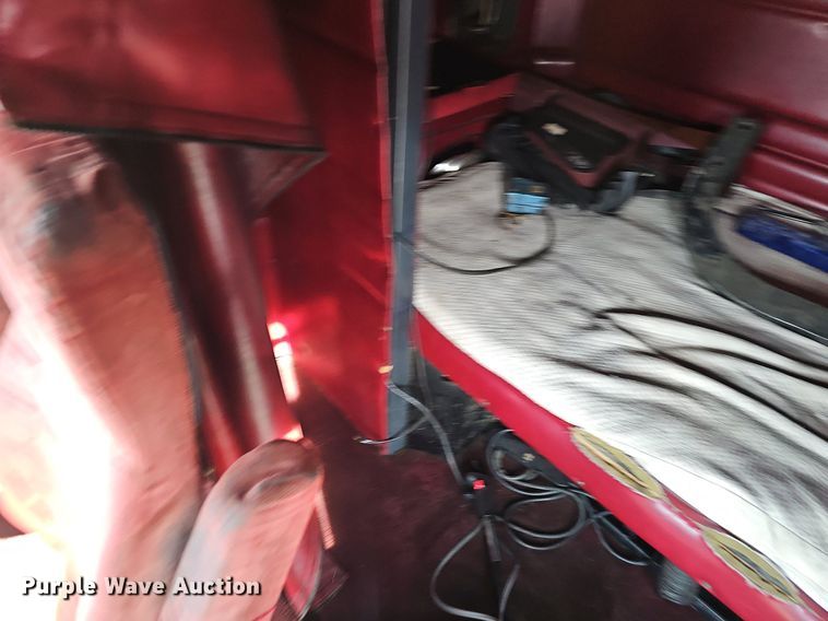 image for item EJ5862 1997 Peterbilt  379 semi truck