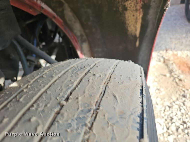 image for item EJ5862 1997 Peterbilt  379 semi truck