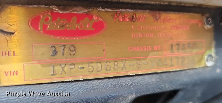 image for item EJ5862 1997 Peterbilt  379 semi truck