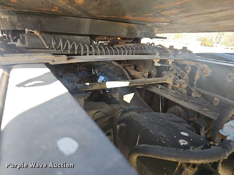 image for item EJ6019 2006 International 9400i semi truck