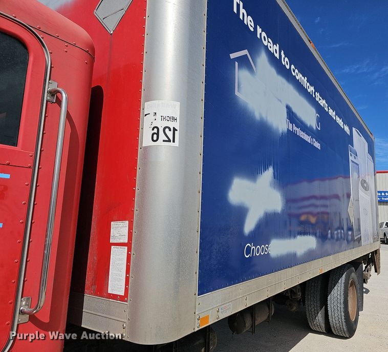 image for item EJ6025 2009 Peterbuilt  PB335 box truck