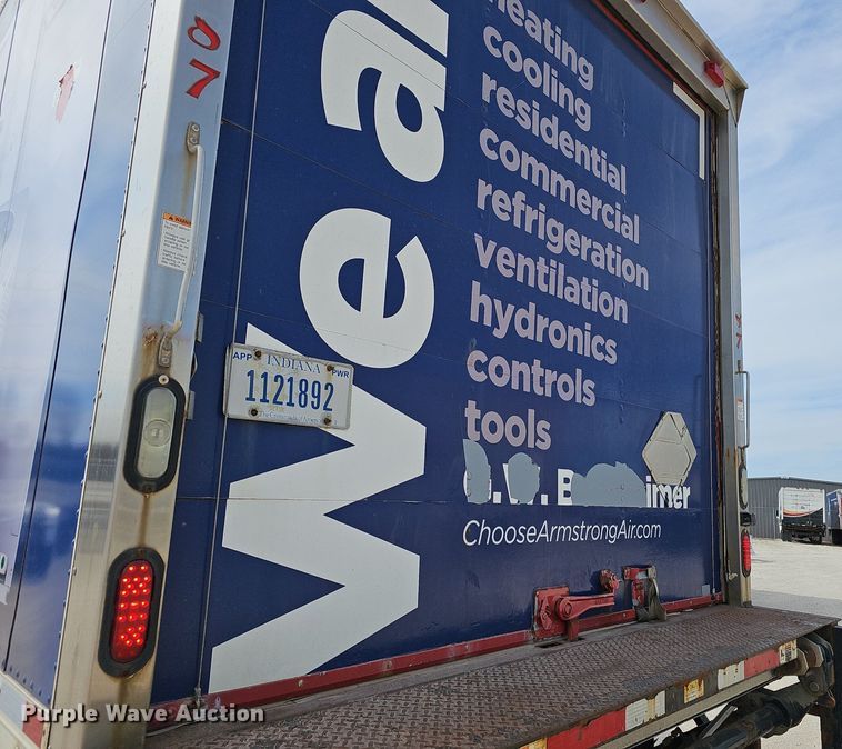 image for item EJ6026 2009 Peterbilt  PB335 box truck