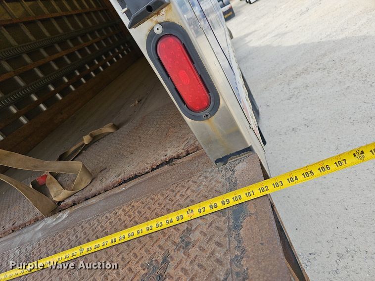 image for item EJ6026 2009 Peterbilt  PB335 box truck