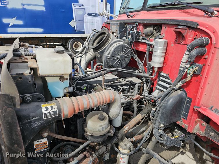 image for item EJ6026 2009 Peterbilt  PB335 box truck