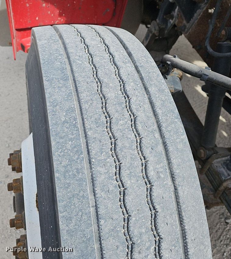 image for item EJ6026 2009 Peterbilt  PB335 box truck