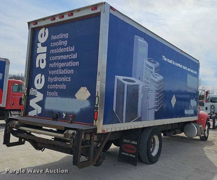 image for item EJ6027 2009 Peterbilt  PB335 box truck