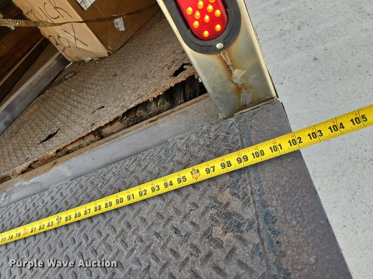 image for item EJ6027 2009 Peterbilt  PB335 box truck