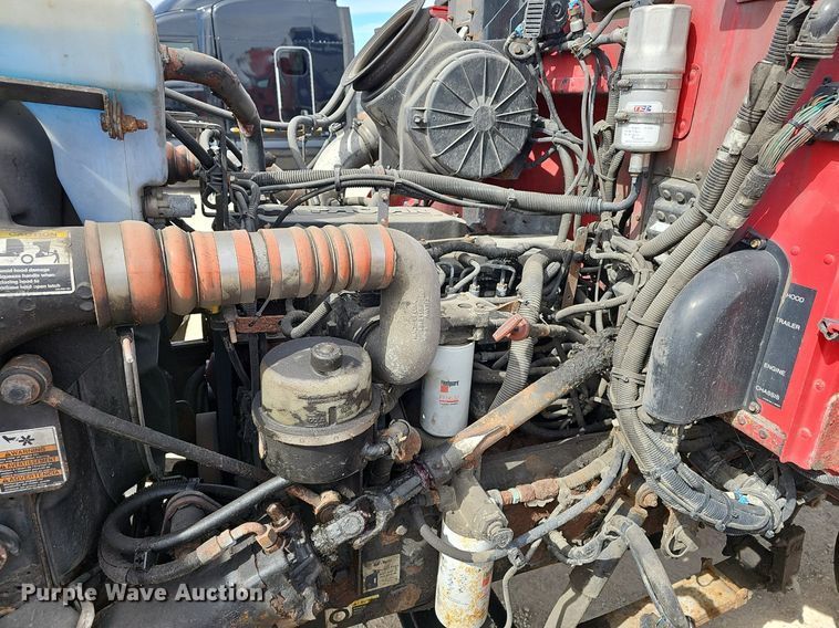 image for item EJ6027 2009 Peterbilt  PB335 box truck