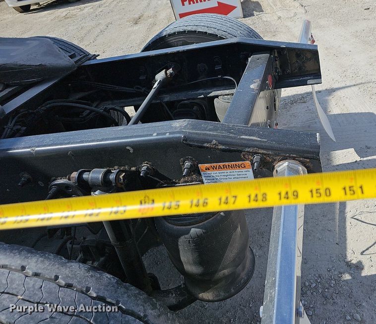 image for item EJ6029 2017 Freightliner Cascadia Evolution semi truck