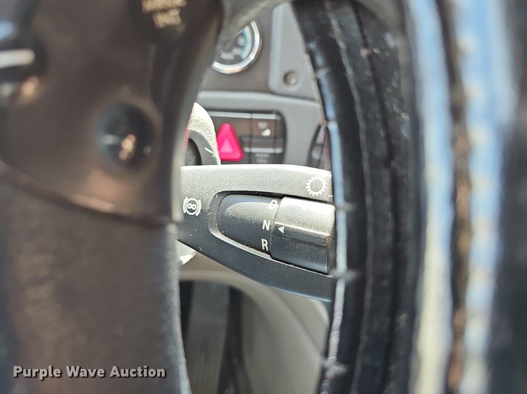 image for item EJ6029 2017 Freightliner Cascadia Evolution semi truck