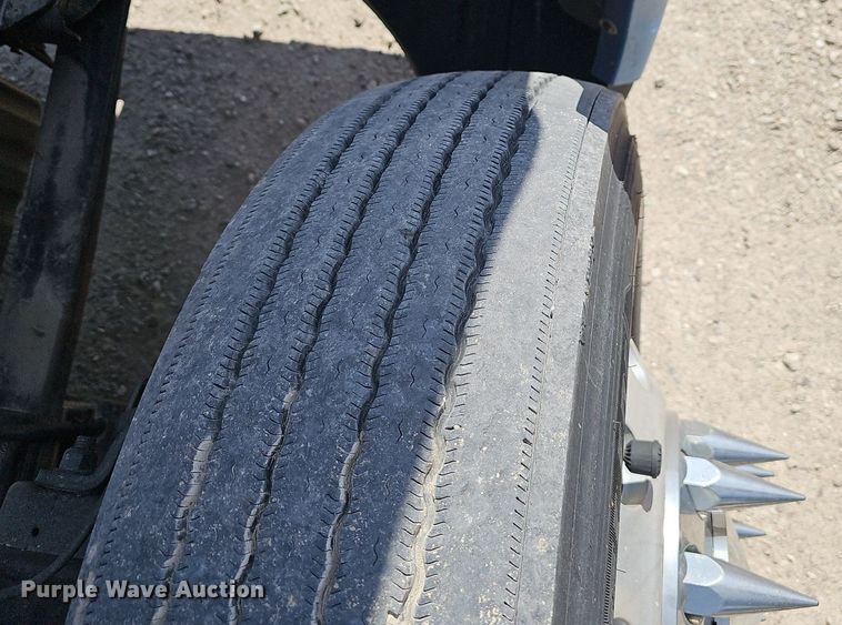 image for item EJ6029 2017 Freightliner Cascadia Evolution semi truck