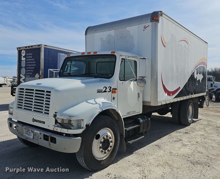 image for item EJ6030 1999 International 4700  box truck