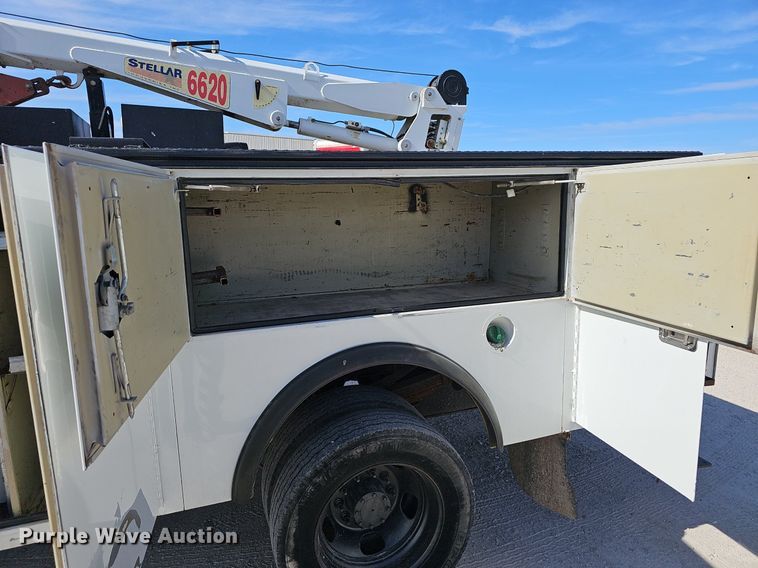 image for item EJ6031 2011 Dodge Ram 4500HD utility / service truck