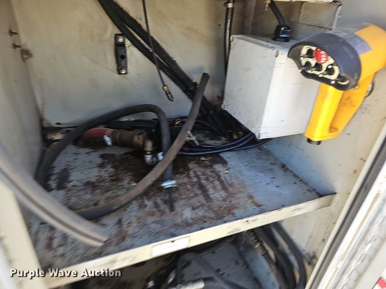 image for item EJ6031 2011 Dodge Ram 4500HD utility / service truck