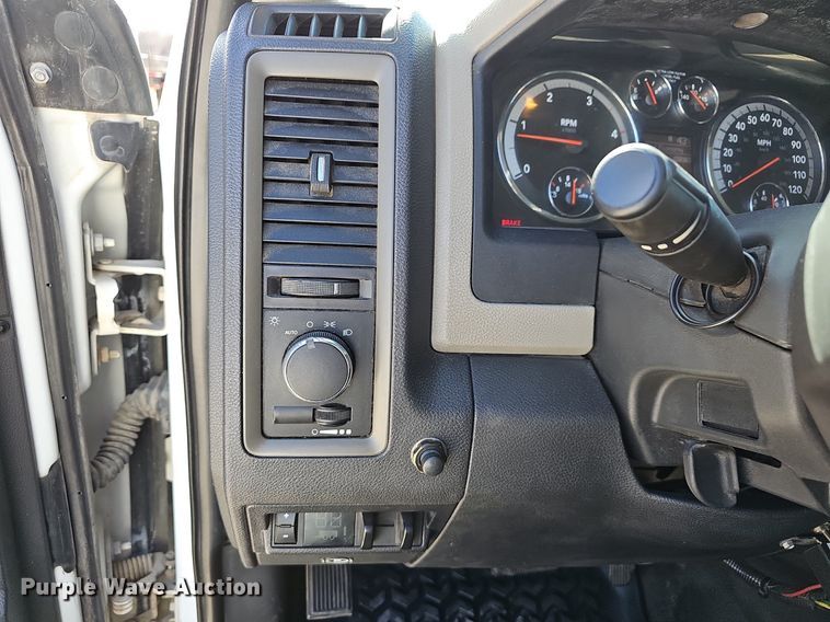 image for item EJ6031 2011 Dodge Ram 4500HD utility / service truck