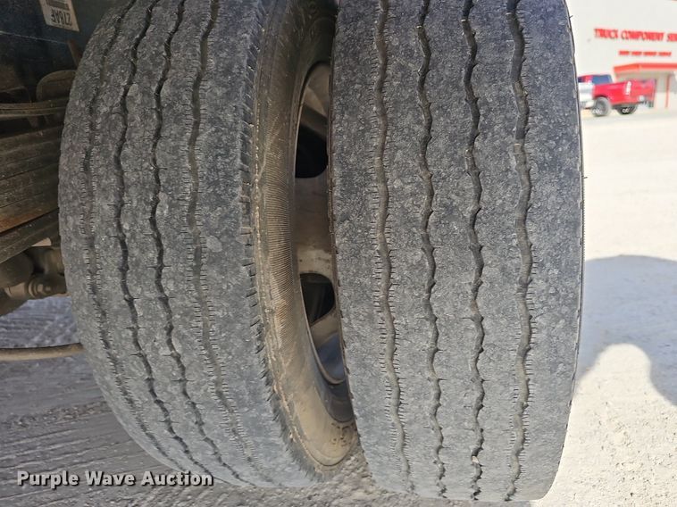 image for item EJ6031 2011 Dodge Ram 4500HD utility / service truck