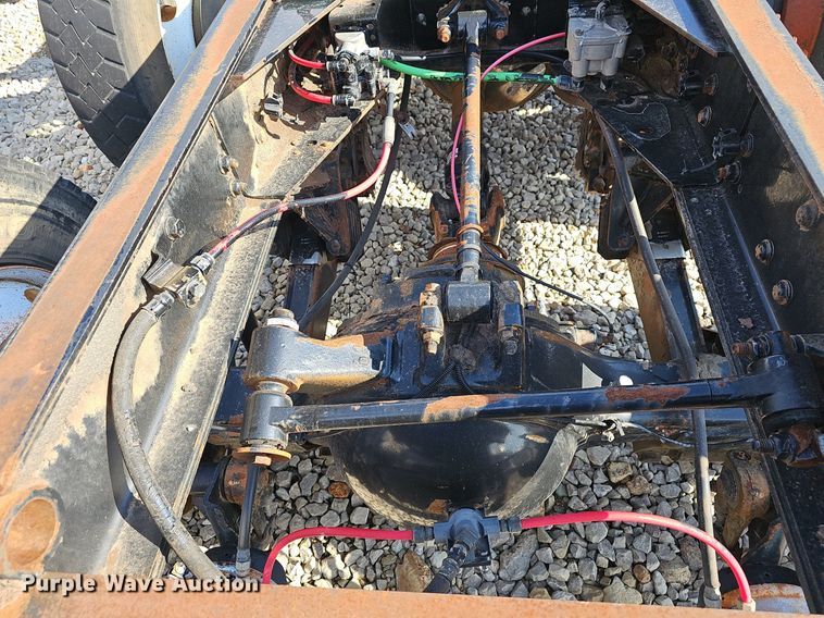 image for item EJ6033 2009 Autocar Xpeditor truck cab and chassis