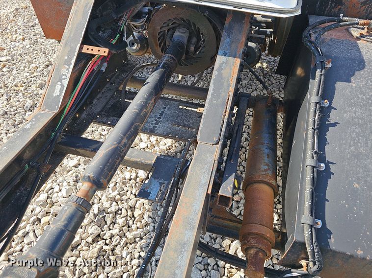 image for item EJ6033 2009 Autocar Xpeditor truck cab and chassis