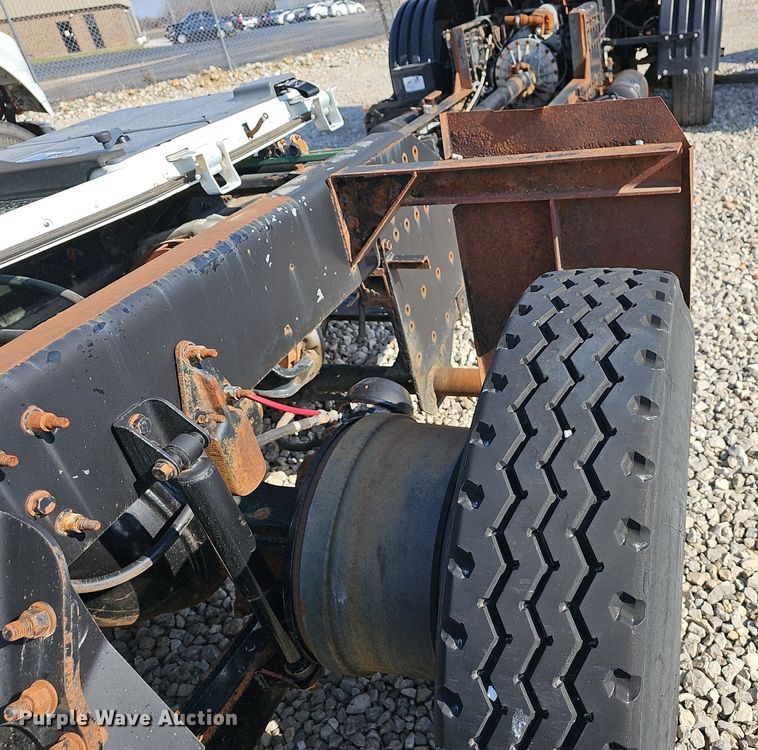 image for item EJ6033 2009 Autocar Xpeditor truck cab and chassis