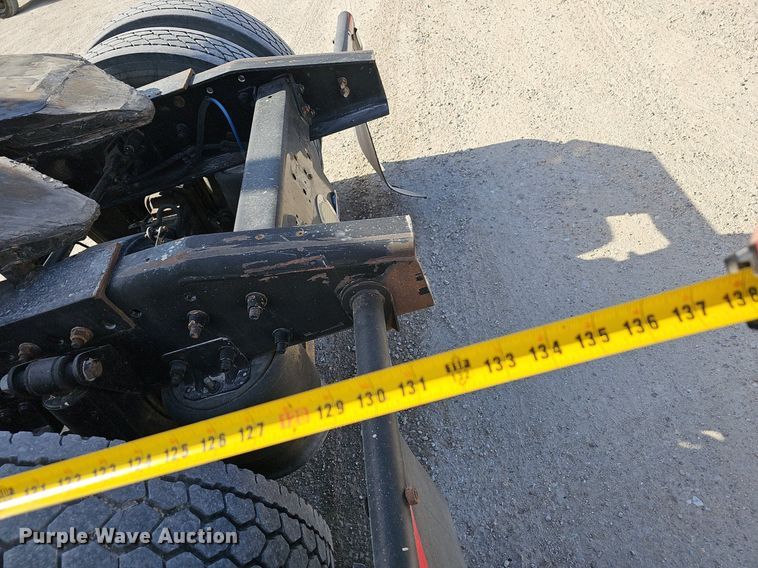 image for item EJ6039 2009 Freightliner  Columbia  semi truck