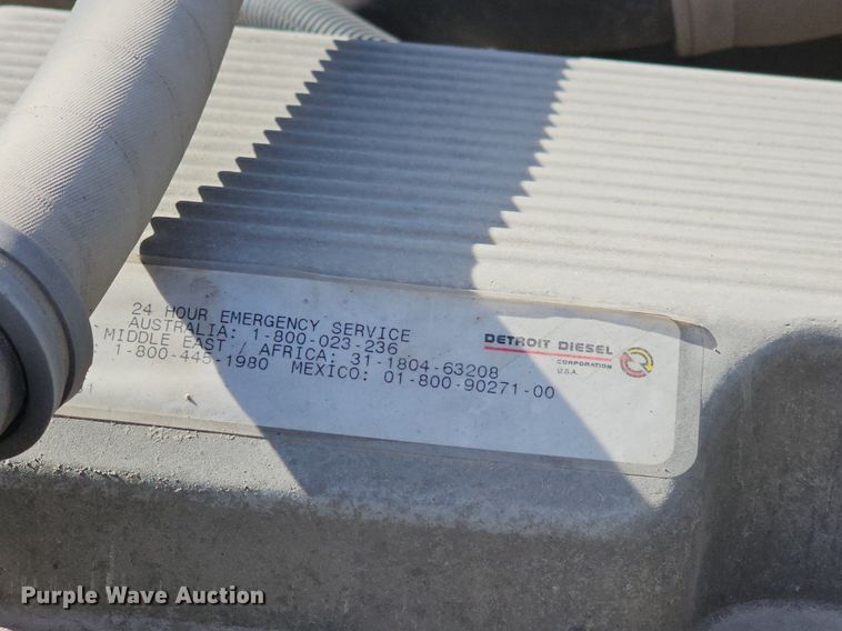 image for item EJ6039 2009 Freightliner  Columbia  semi truck