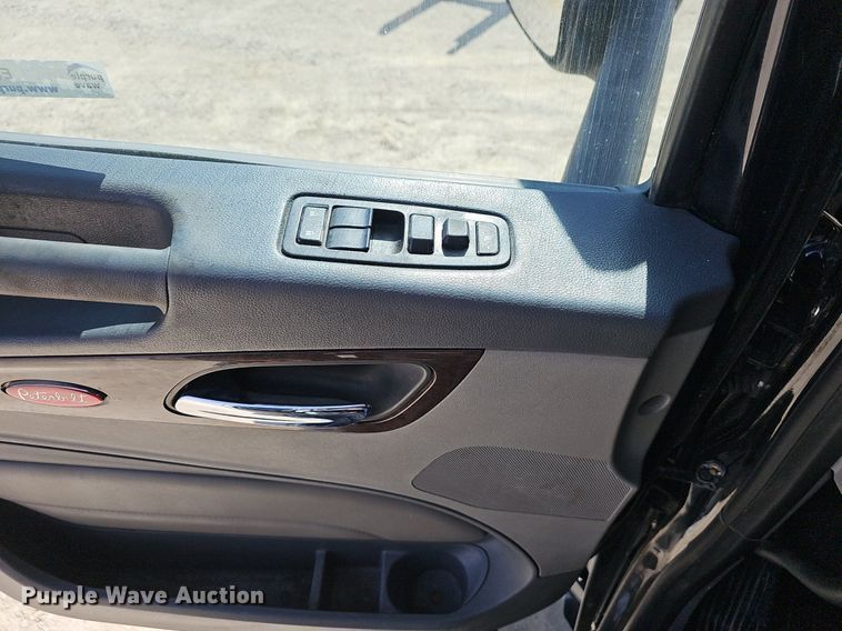 image for item EJ6041 2018 Peterbilt  579 semi truck