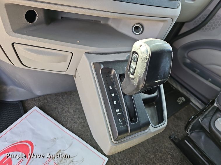 image for item EJ6041 2018 Peterbilt  579 semi truck