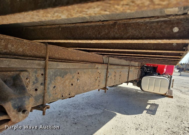 image for item EJ6042 2007 GMC 7500 box truck