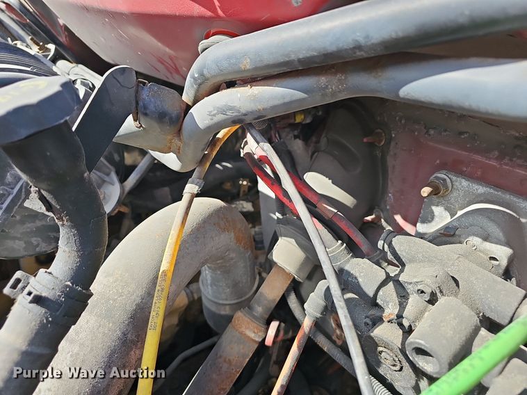 image for item EJ6042 2007 GMC 7500 box truck