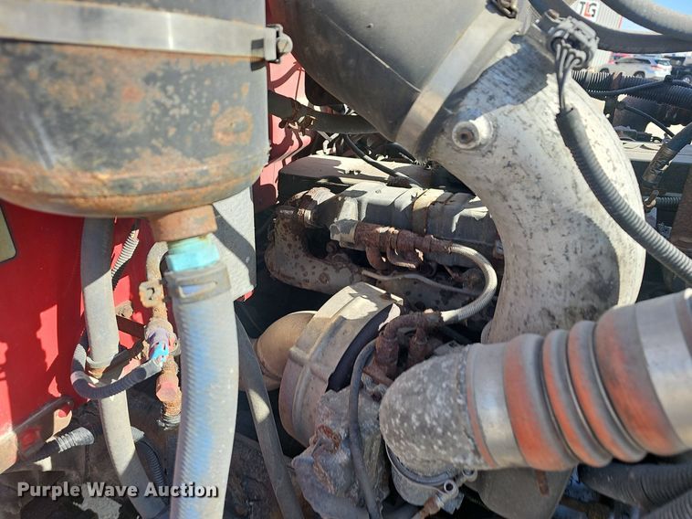 image for item EJ6045 2009 Peterbilt  335 box truck