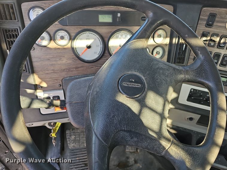 image for item EJ6046 2012 Freightliner  Coronado SD122 semi truck