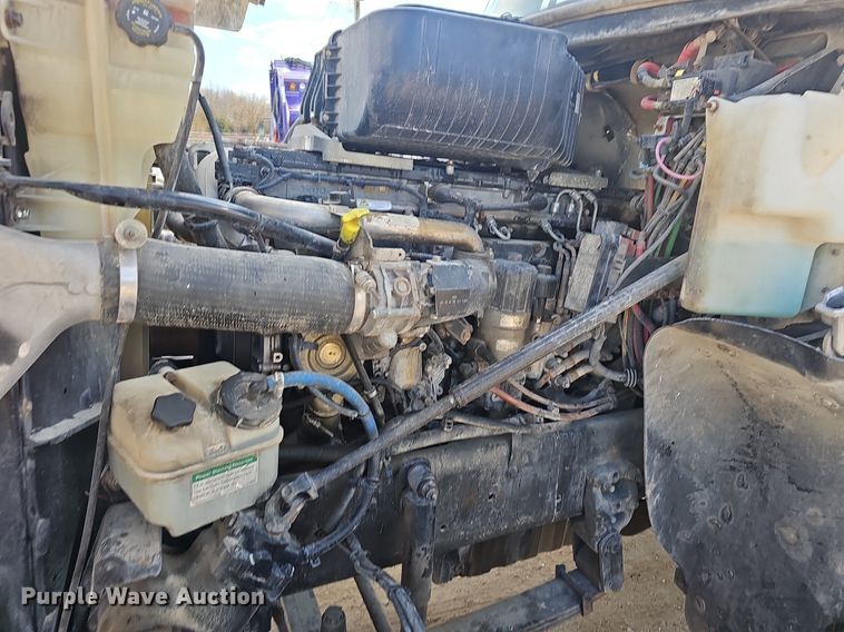 image for item EJ6046 2012 Freightliner  Coronado SD122 semi truck