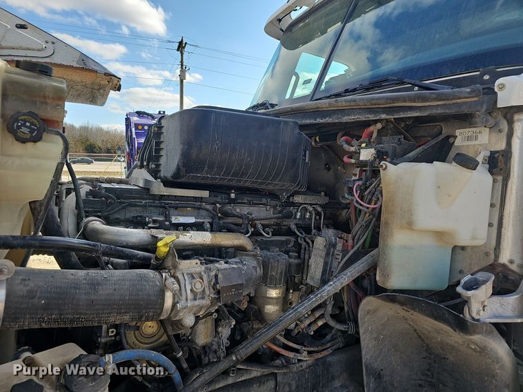 image for item EJ6046 2012 Freightliner  Coronado SD122 semi truck