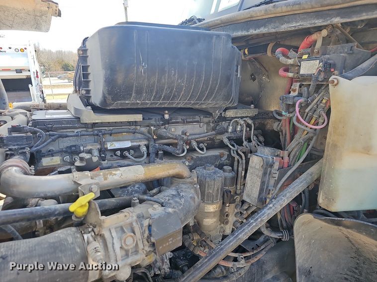 image for item EJ6046 2012 Freightliner  Coronado SD122 semi truck