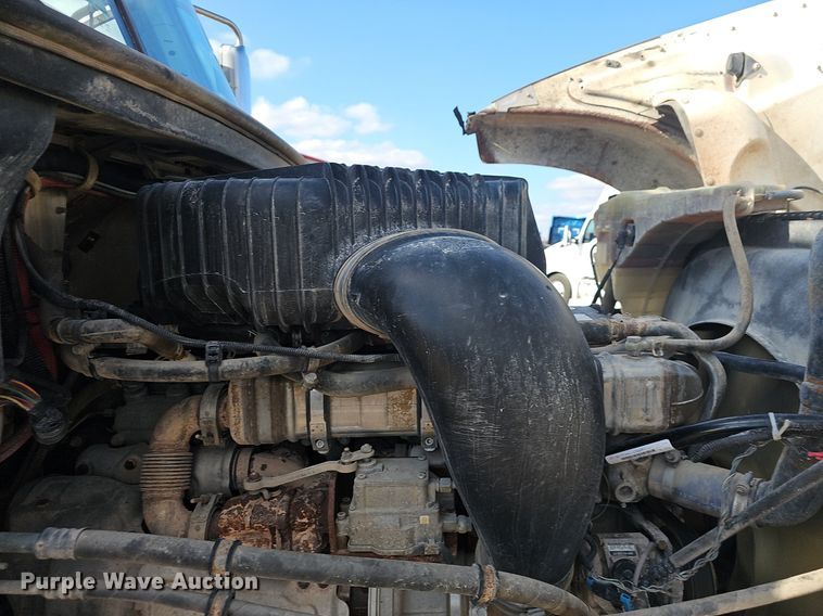 image for item EJ6046 2012 Freightliner  Coronado SD122 semi truck