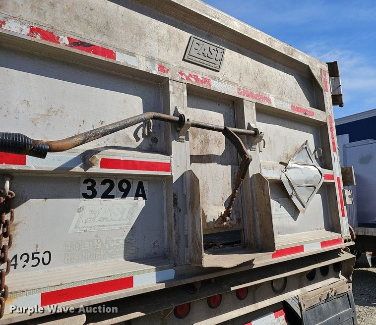image for item EJ6047 1998 East Manufacturing  end dump trailer