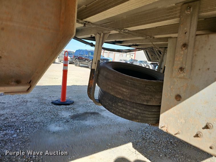 image for item EJ6047 1998 East Manufacturing  end dump trailer