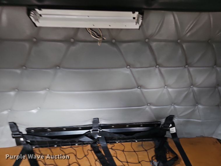 image for item EJ6053 2001 Freightliner  Classic XL semi truck