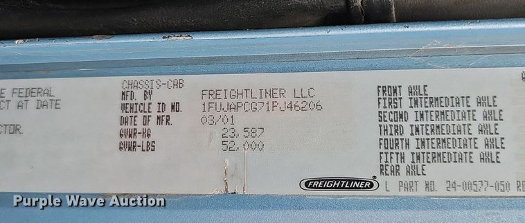 image for item EJ6053 2001 Freightliner  Classic XL semi truck