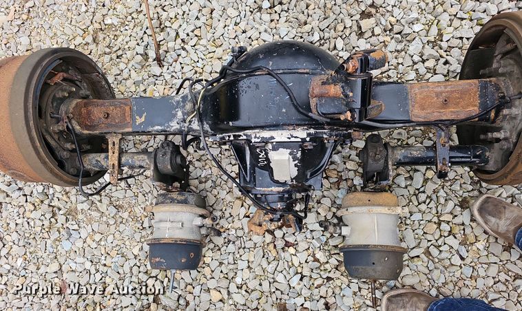 image for item EJ6058 (6) semi truck axles