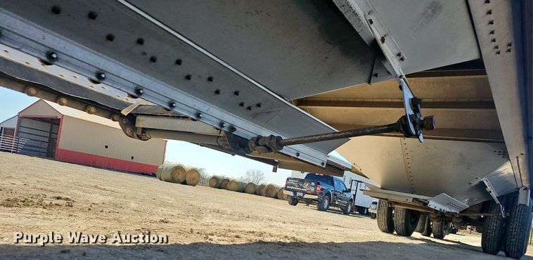 image for item EJ6105 2009 Timpte grain trailer