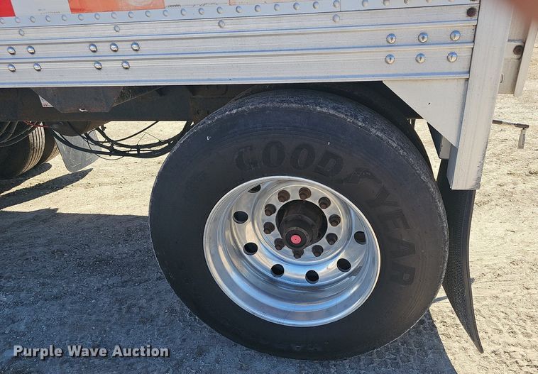 image for item EJ6105 2009 Timpte grain trailer