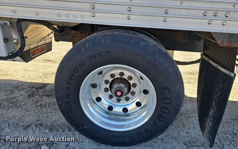 image for item EJ6105 2009 Timpte grain trailer