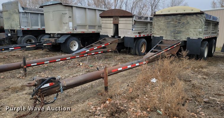 image for item KU9090 1978 Heil 8x28 end dump pup trailer