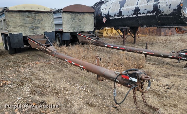 image for item KU9090 1978 Heil 8x28 end dump pup trailer