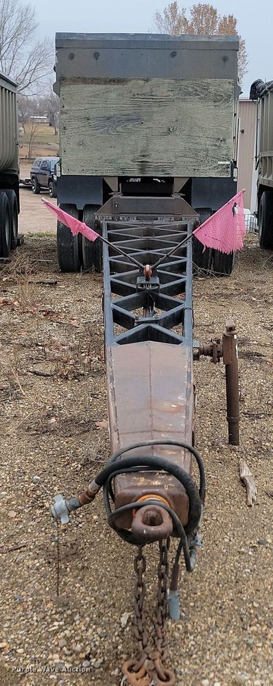 image for item KU9093 1994 Drake end dump pup trailer
