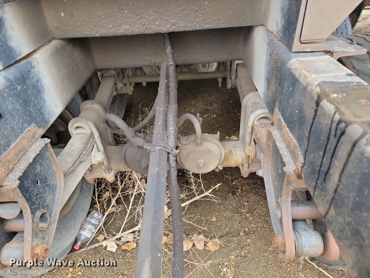 image for item KU9093 1994 Drake end dump pup trailer