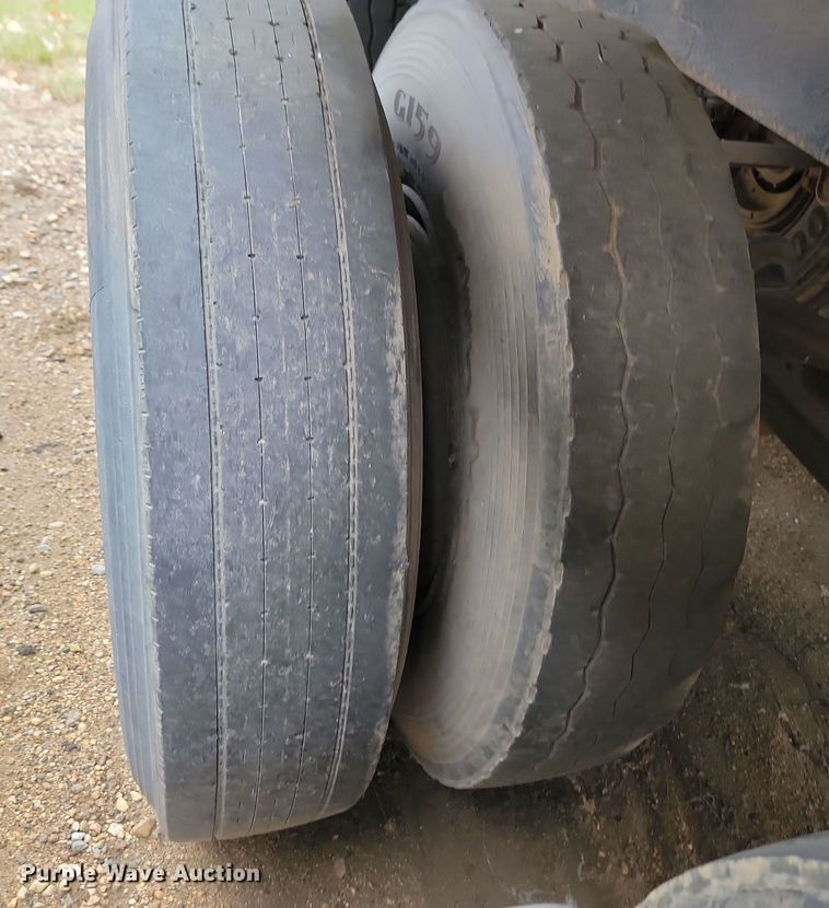 image for item KU9093 1994 Drake end dump pup trailer