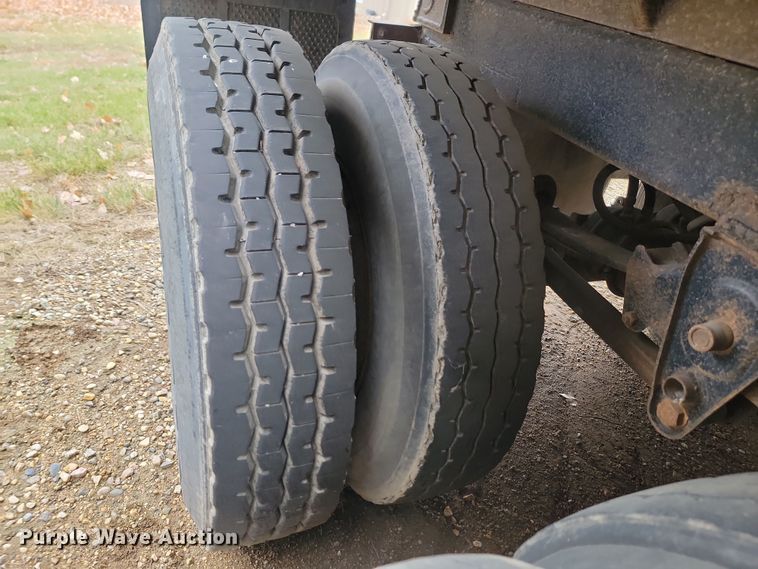 image for item KU9093 1994 Drake end dump pup trailer